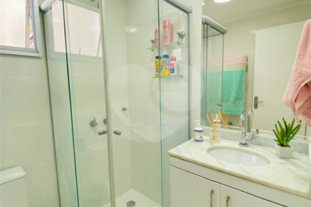 Apartamento à venda com 2 quartos, sendo 1 suíte,  em Água Branca, São Paulo, SP
