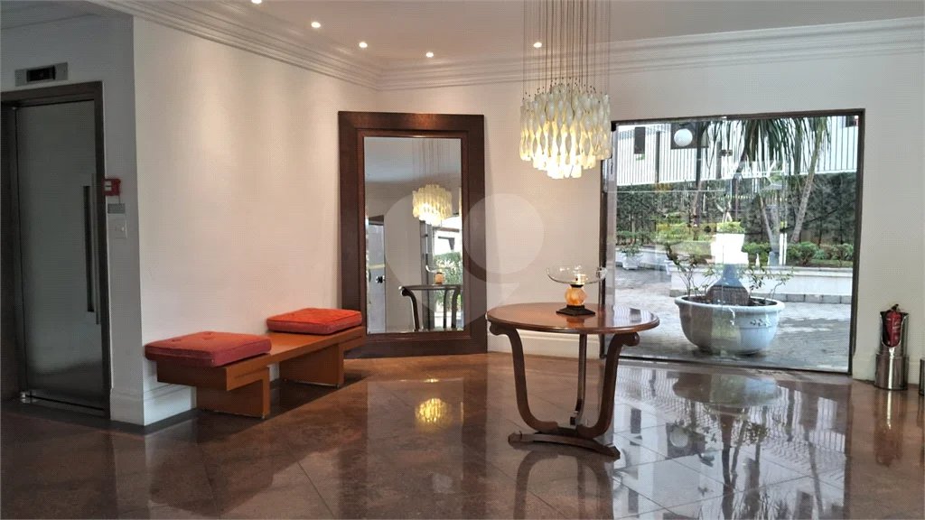 Apartamento à venda com 4 quartos, sendo 3 suítes, em Santana, São Paulo, SP