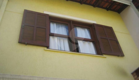 Sobrado à venda com 3 quartos, sendo 1 suíte, em Vila Ester (zona Norte), São Paulo, SP