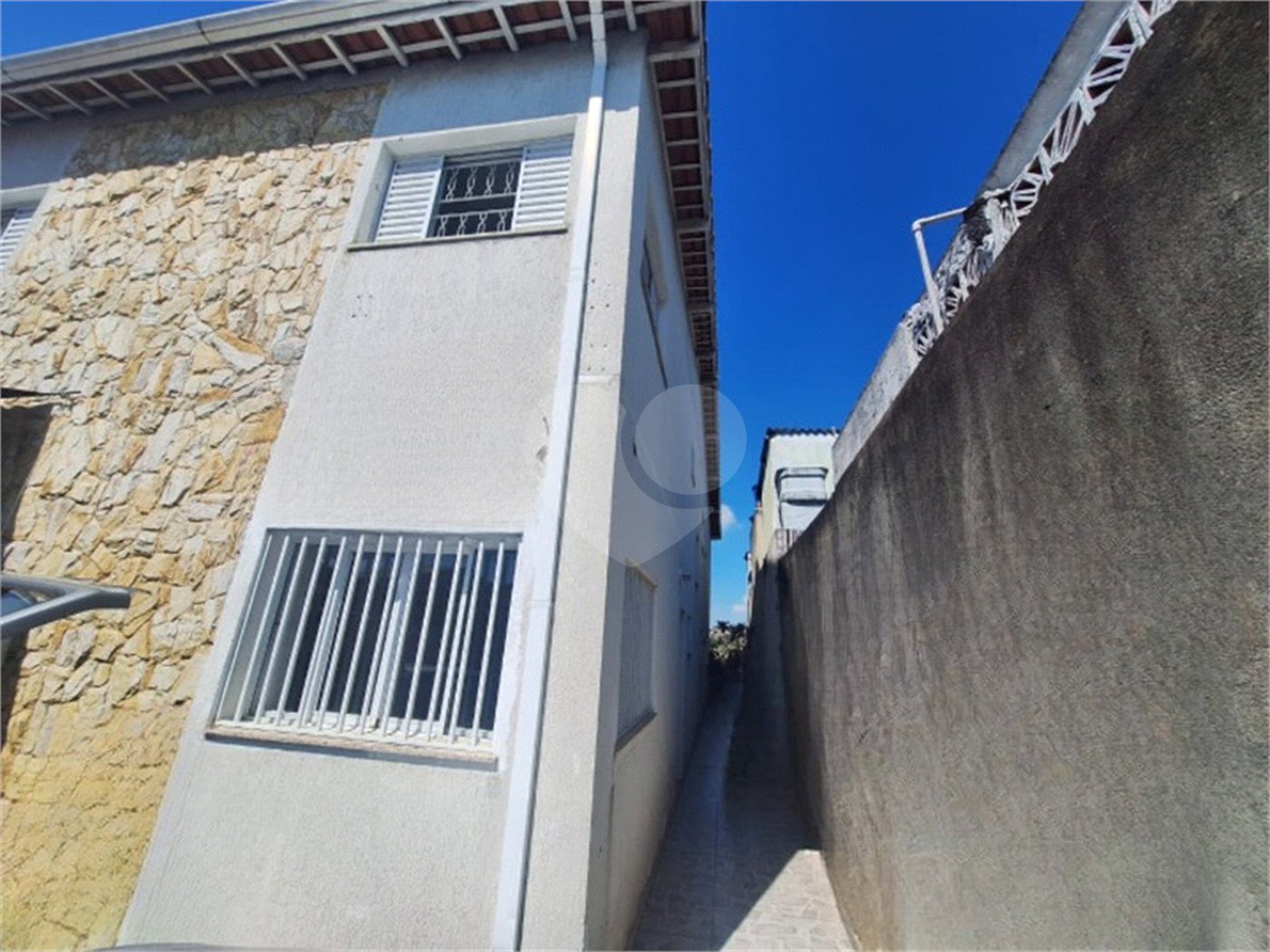 Sobrado à venda com 3 quartos, sendo 1 suíte, em Vila Campanela, São Paulo, SP