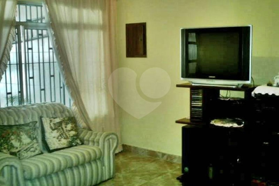 Sobrado à venda com 3 quartos, sendo 1 suíte, em Vila Guilherme, São Paulo, SP