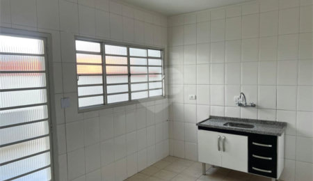 Sobrado à venda com 4 quartos em Santana, São Paulo, SP