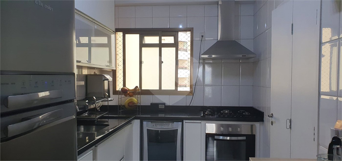 Apartamento à venda com 3 suítes em Santa Teresinha, São Paulo, SP