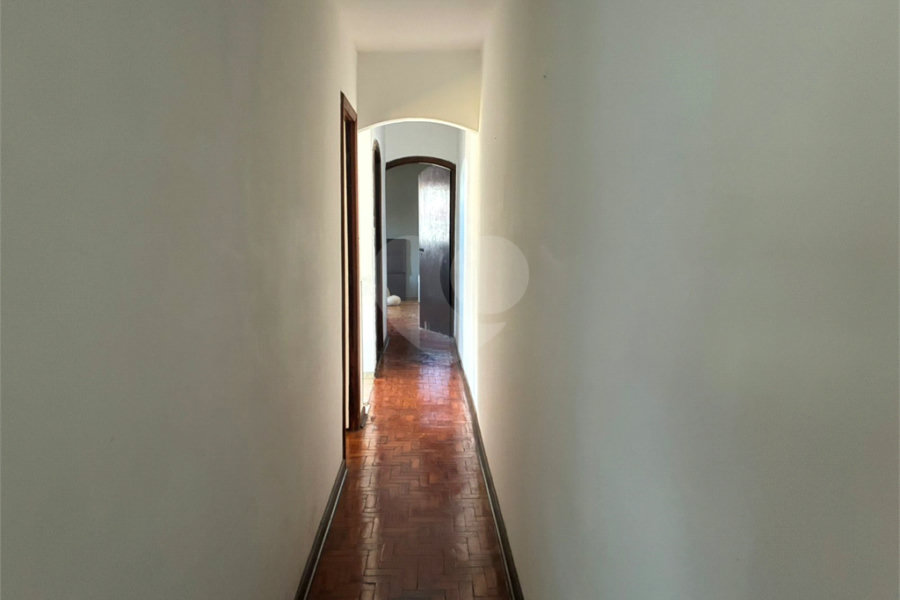 Sobrado à venda com 4 quartos, sendo 1 suíte, em Vila Guilherme, São Paulo, SP