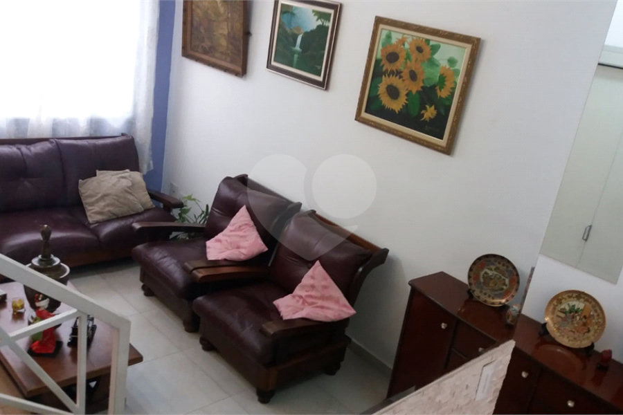 Casa à venda com 2 suítes no condomínio Residencial Taormina, São Paulo - SP