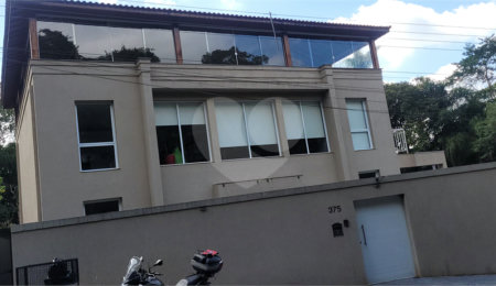 Casa à venda com 3 suítes no condomínio Sausalito, Mairiporã - SP