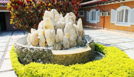 Casa Térrea à venda com 3 quartos, sendo 1 suíte,  em Granja Julieta, São Paulo, SP
