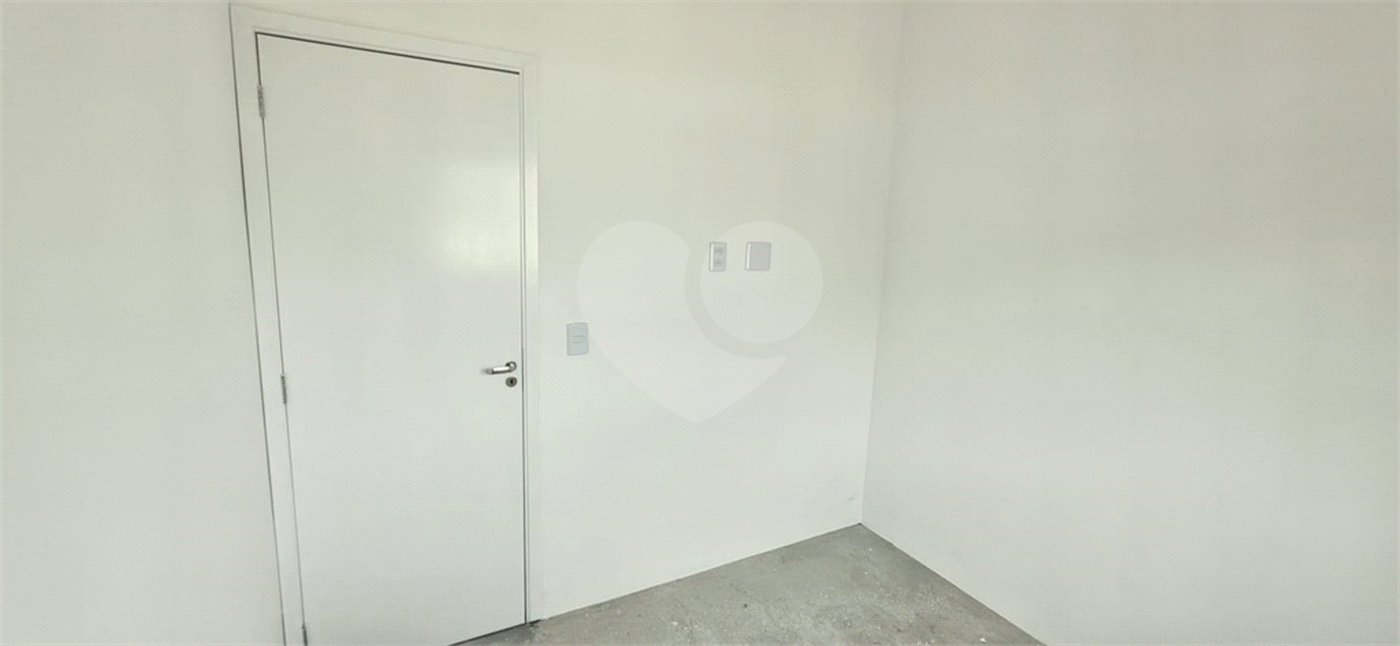 Apartamento à venda com 2 quartos, sendo 1 suíte,  em Vila Pereira Barreto, São Paulo, SP