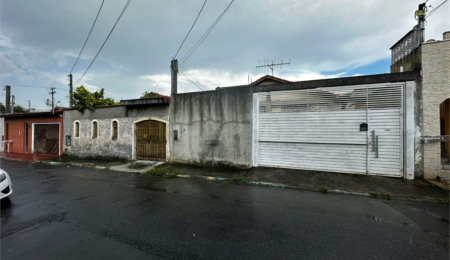 Casa à venda com 3 quartos, sendo 1 suíte,  em Jardim Nova Poá, Poá, SP
