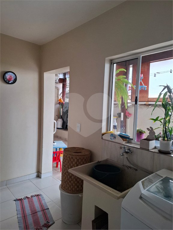 Sobrado à venda com 3 quartos em Santa Teresinha, São Paulo, SP