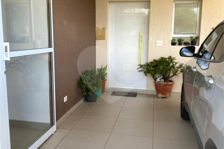 Casa à venda com 3 quartos, sendo 1 suíte, no condomínio Terras de Santa Adelia, Vargem Grande Paulista - SP