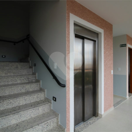 Casa à venda com 2 quartos no condomínio Castro Ramos, São Paulo - SP