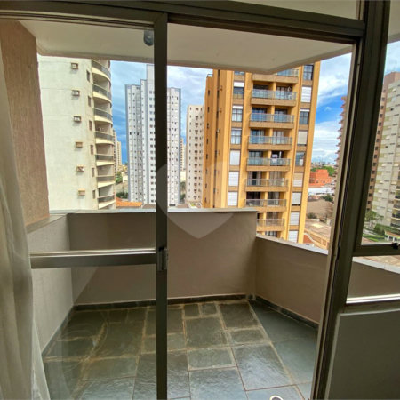 Apartamento à venda com 2 quartos, sendo 1 suíte, no Centro, Ribeirão Preto, SP