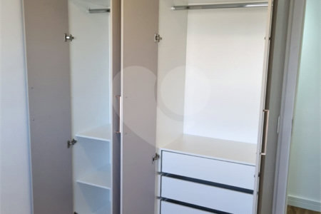 Apartamento à venda com 2 quartos, sendo 1 suíte, em Santo Amaro, São Paulo, SP