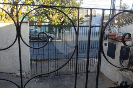 Casa Térrea à venda com 3 quartos, sendo 1 suíte, em Vila Xavier (vila Xavier), Araraquara, SP