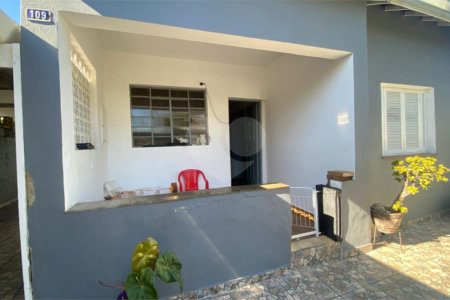 Casa Térrea à venda com 2 quartos, sendo 1 suíte, em Interlagos, São Paulo, SP