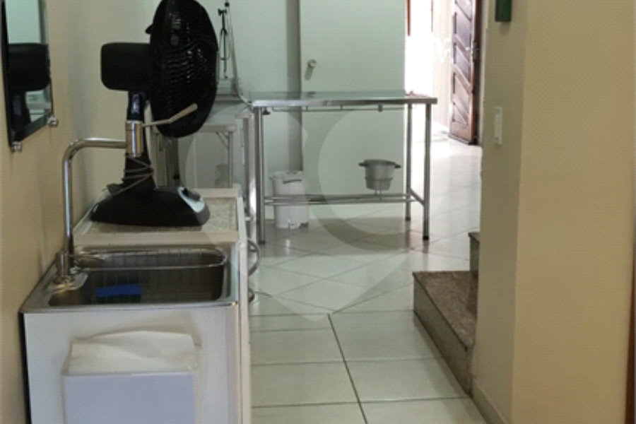Sobrado à venda com 3 quartos, sendo 1 suíte,  em Penha, São Paulo, SP