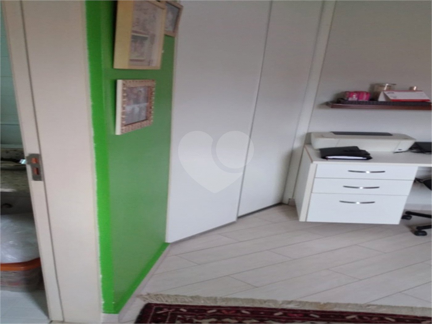 Casa à venda com 3 quartos, sendo 2 suítes, no condomínio Villa's Residencial, São Paulo - SP