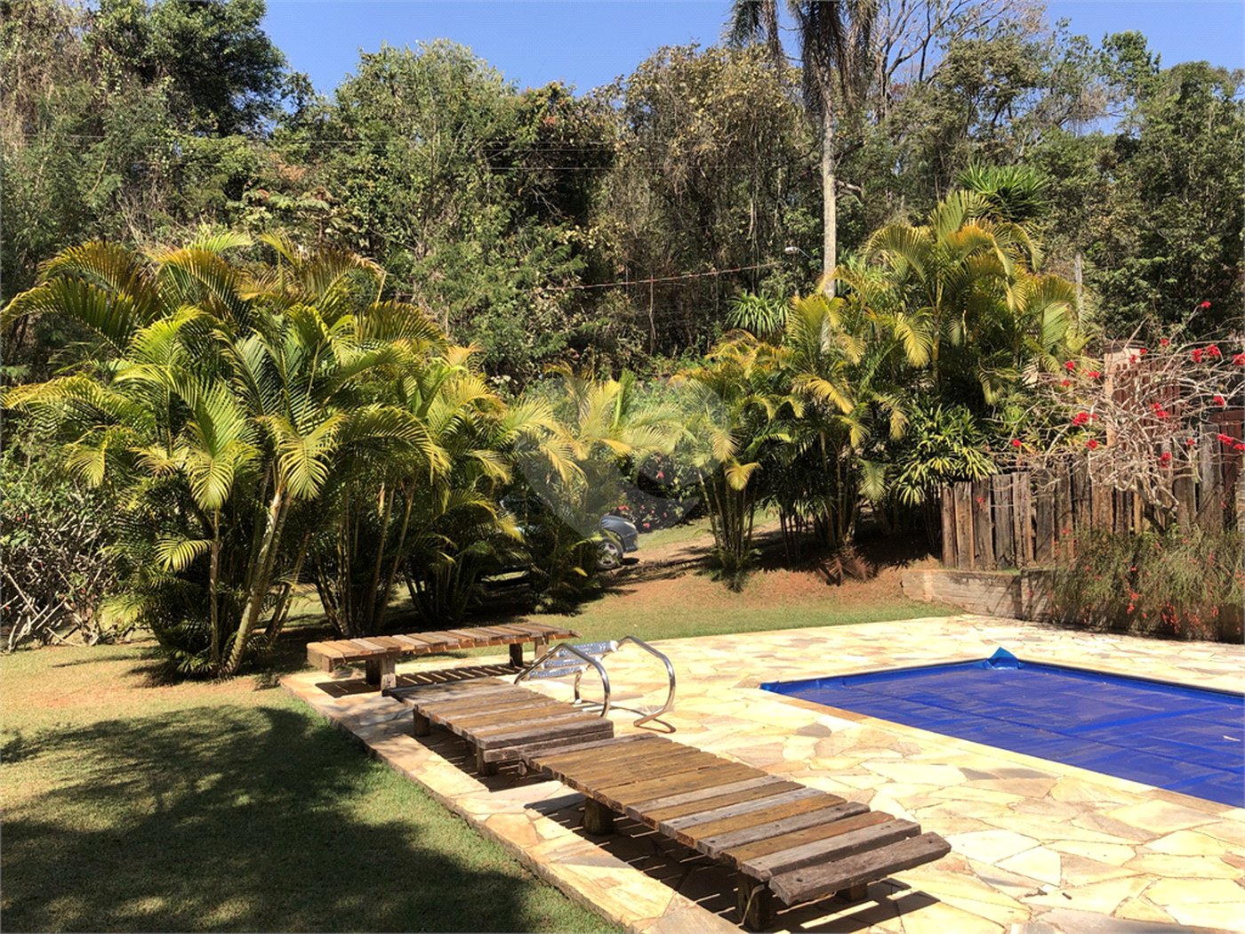 Chácara à venda com 6 quartos, sendo 2 suítes, em Jardim Brogotá, Atibaia, SP