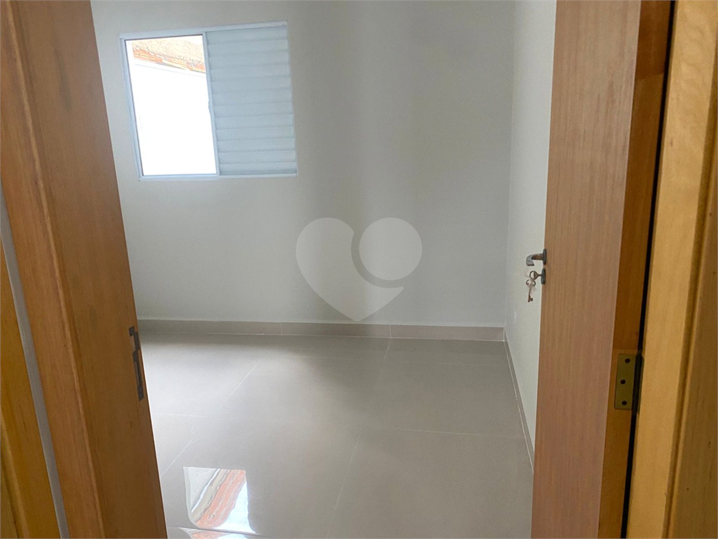 Casa à venda com 3 quartos, sendo 1 suíte, em Jardim Residencial Villa Amato, Sorocaba, SP