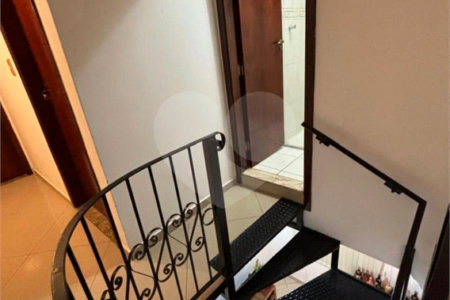 Sobrado à venda com 3 suítes em Jardim Tupã, São Paulo, SP