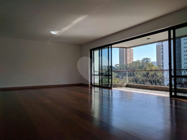 Apartamento à venda com 4 suítes em Alto da Boa Vista, São Paulo, SP