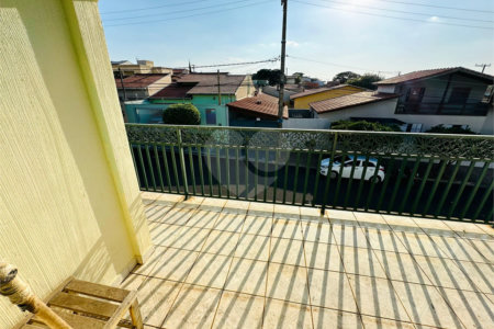 Sobrado à venda com 3 quartos, sendo 1 suíte,  em Jardim Regina, Indaiatuba, SP