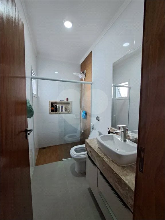 CASA A VENDA 163M², 3 DORMITORIOS,1 SUITE, 2 VAGAS - JARDIM DAS INDUSTRIAS - SÃO JOSÉ DOS CAMPOS/SP.