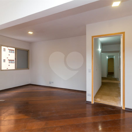 Apartamento à venda com 4 quartos, sendo 2 suítes, em Brooklin, São Paulo, SP