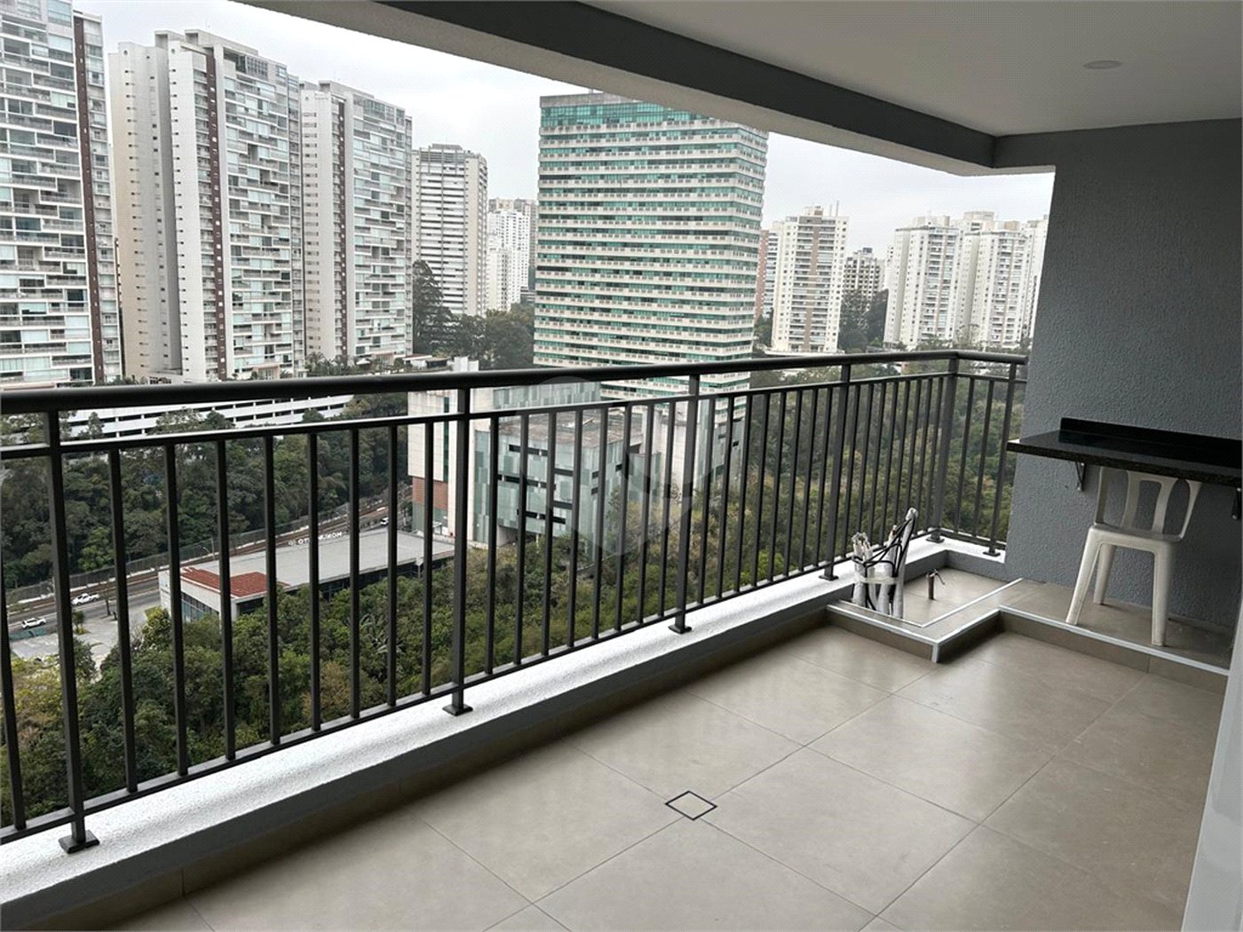 Apartamento à venda com 3 quartos, sendo 1 suíte, em Jardim Caboré, São Paulo, SP