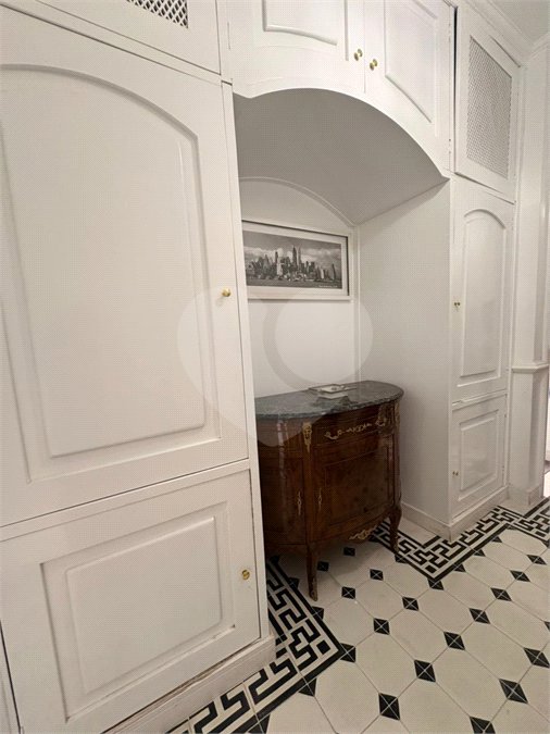 Casa Térrea à venda com 4 suítes em Anchieta, São Bernardo do Campo, SP