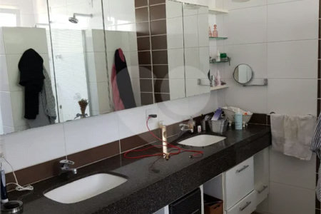 Casa à venda com 5 suítes em Chácara Malota, Jundiaí, SP