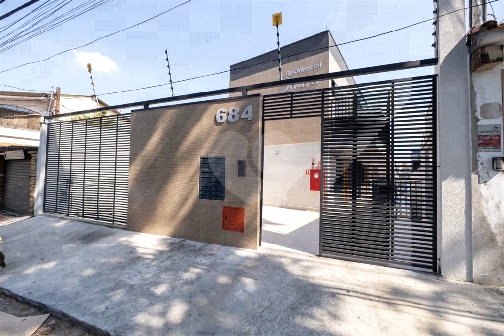 Casa à venda com 2 quartos no condomínio Residencial Laura, São Paulo - SP