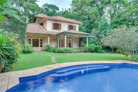 Casa à venda com 4 suítes no condomínio Chácara Flora, São Paulo - SP
