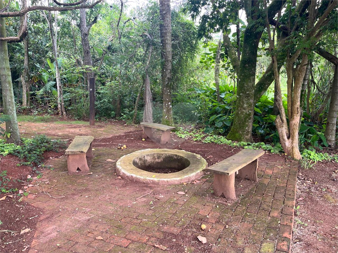 Terreno à venda no condomínio Residencial Quinta das Palmeiras, Itapetininga - SP
