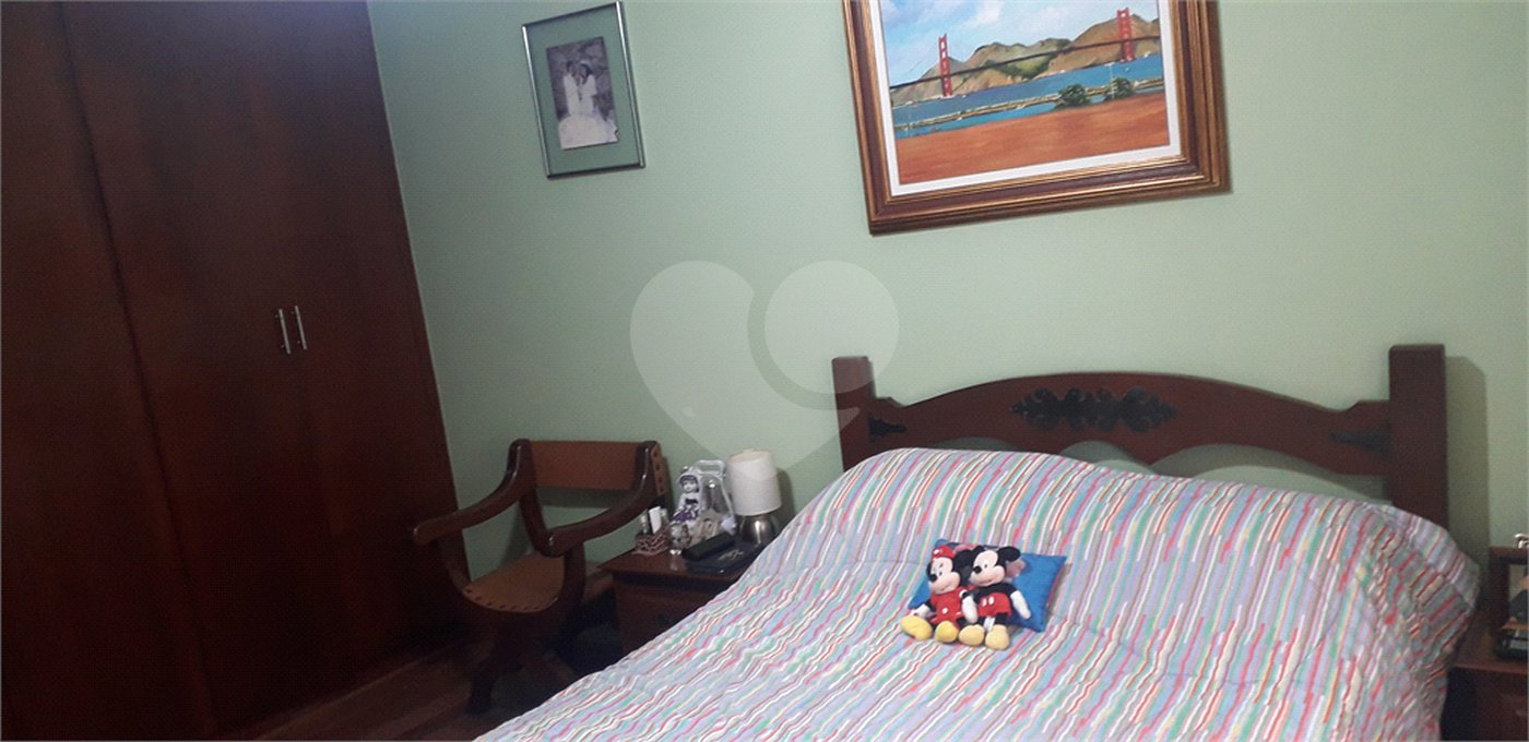 Casa à venda com 3 quartos, sendo 2 suítes, em Jardim Leonor, São Paulo, SP