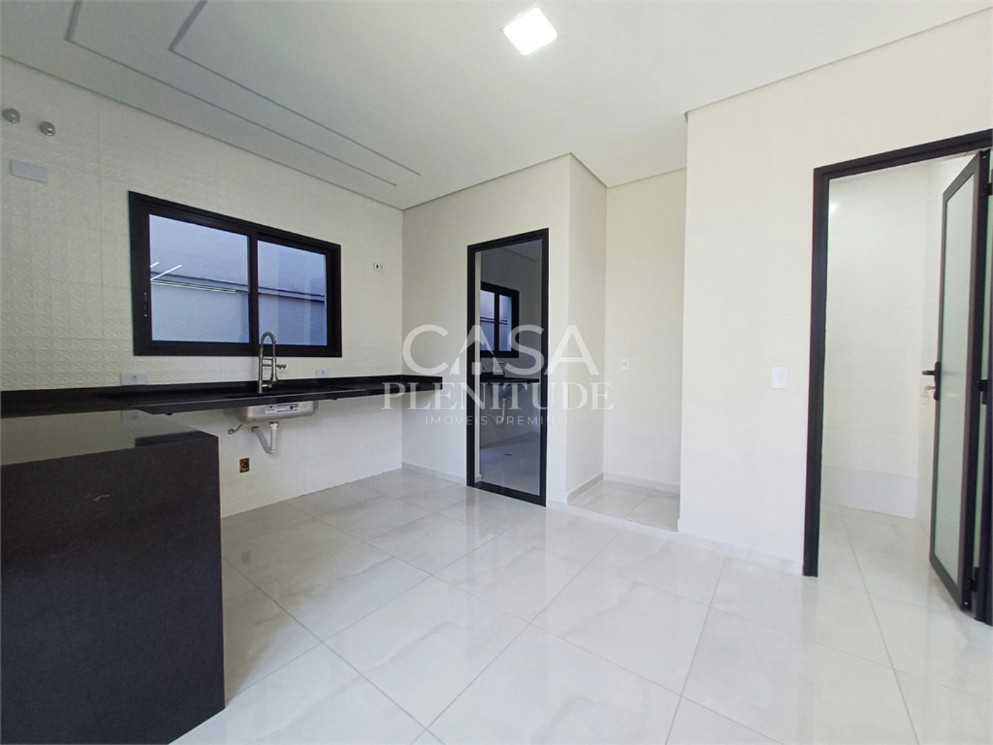 Casa em condomínio à venda com 3 quartos, sendo 1 suíte,  em Além Ponte, Sorocaba, SP