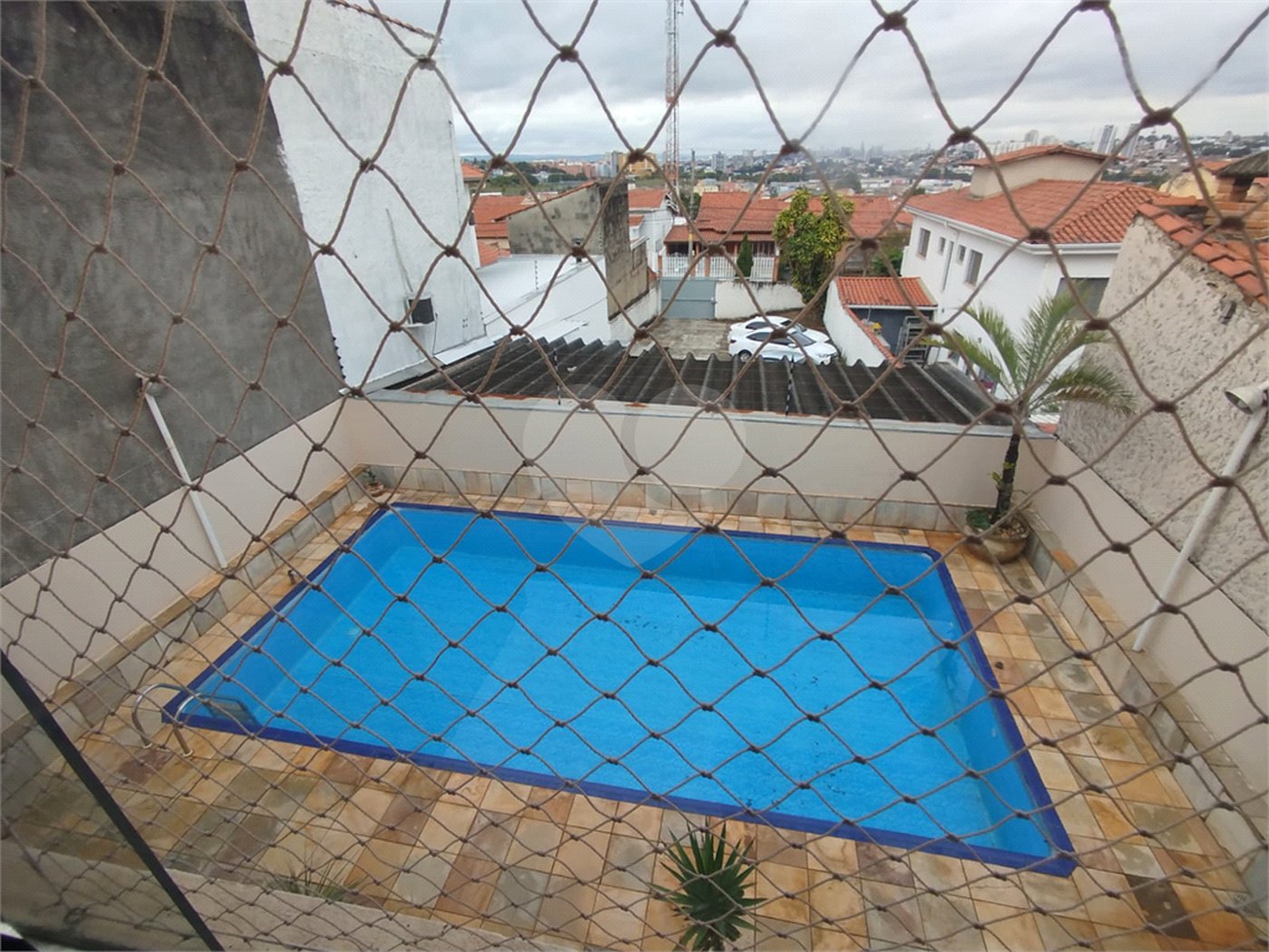 Casa à venda com 3 quartos, sendo 1 suíte, em Jardim Leocádia, Sorocaba, SP