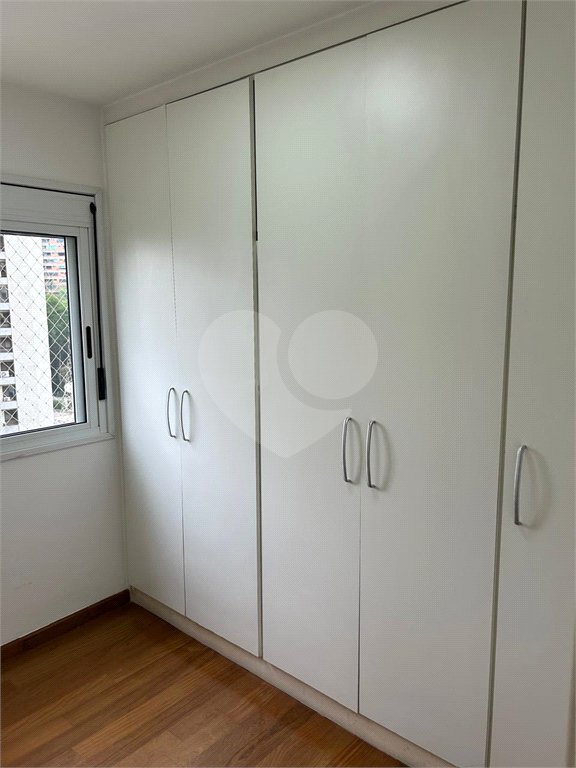 Apartamento à venda com 2 quartos, sendo 1 suíte,  em Paraíso do Morumbi, São Paulo, SP