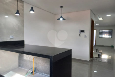 Sobrado à venda com 3 suítes em Vila Roque, São Paulo, SP