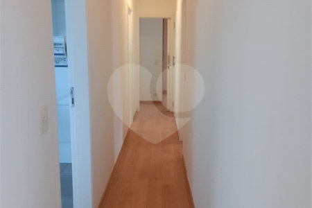 Apartamento à venda com 3 quartos, sendo 1 suíte, em Pinheiros, São Paulo, SP