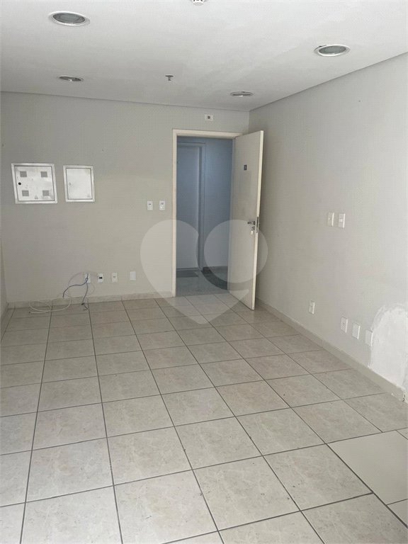 Sala para alugar em Paraíso, Santo André, SP