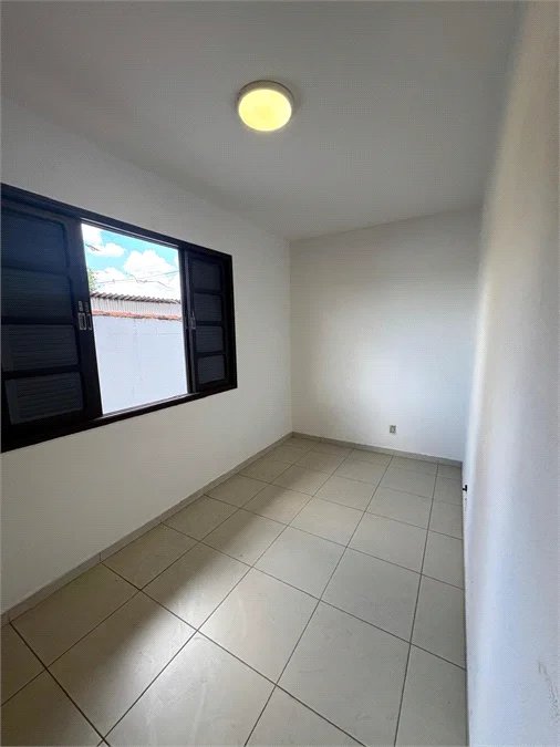 Sobrado à venda com 4 quartos, sendo 1 suíte,  em Vila Sônia, São Paulo, SP