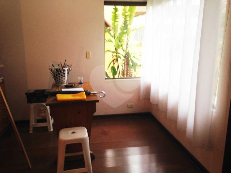 Casa Térrea à venda com 3 quartos, sendo 1 suíte, em Vila Cordeiro, São Paulo, SP