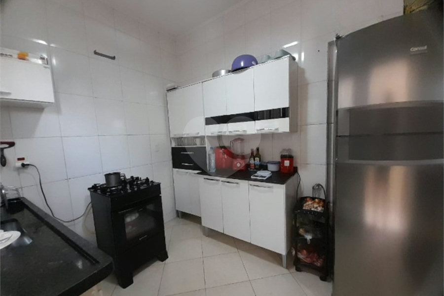 Sobrado à venda com 3 quartos, sendo 1 suíte,  em Saúde, São Paulo, SP