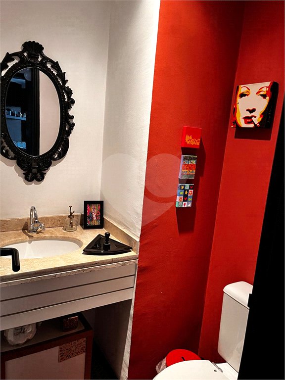 Apartamento à venda com 3 quartos, sendo 2 suítes,  em Alto da Lapa, São Paulo, SP