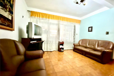 Casa à venda com 6 quartos, sendo 1 suíte, em Vila Mariana, São Paulo, SP