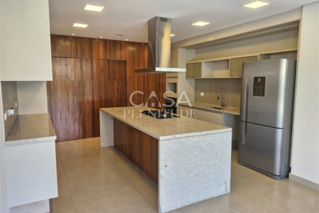 Casa em condomínio para alugar com 4 suítes em Brigadeiro Tobias, Sorocaba, SP