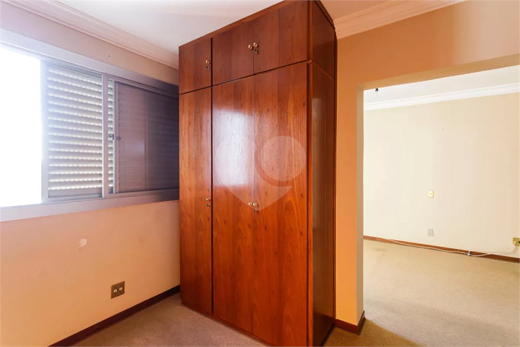 Apartamento à venda com 2 quartos, sendo 1 suíte, em Vila Olímpia, São Paulo, SP