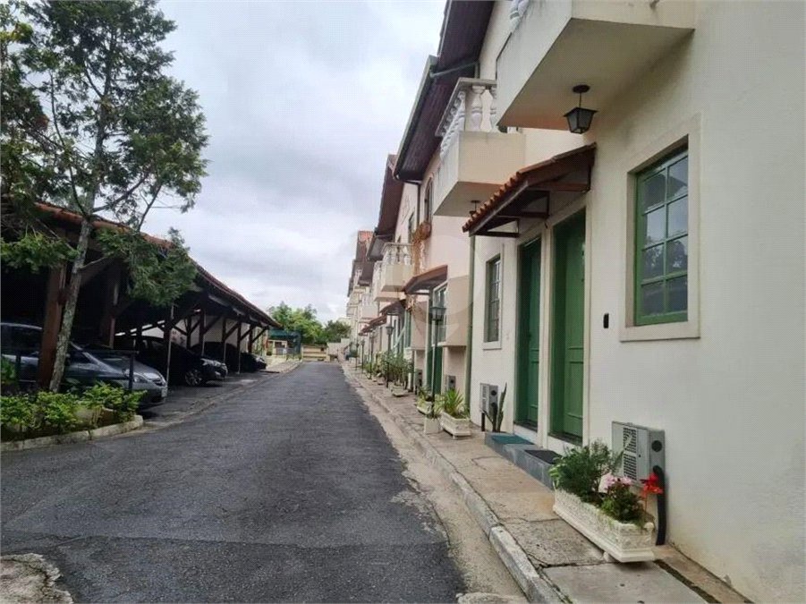 Casa à venda com 2 quartos no condomínio Firenze, São Paulo - SP